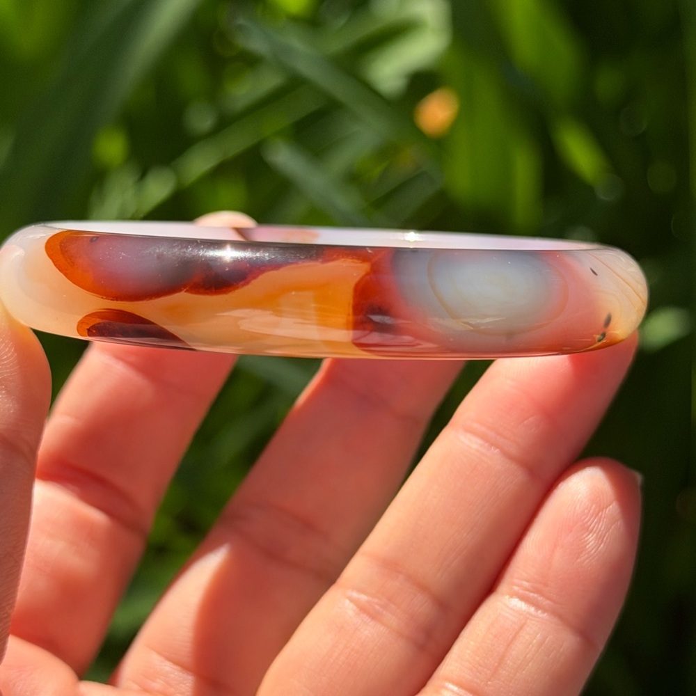 56.8mm inner diameter natural agate bangle 0611